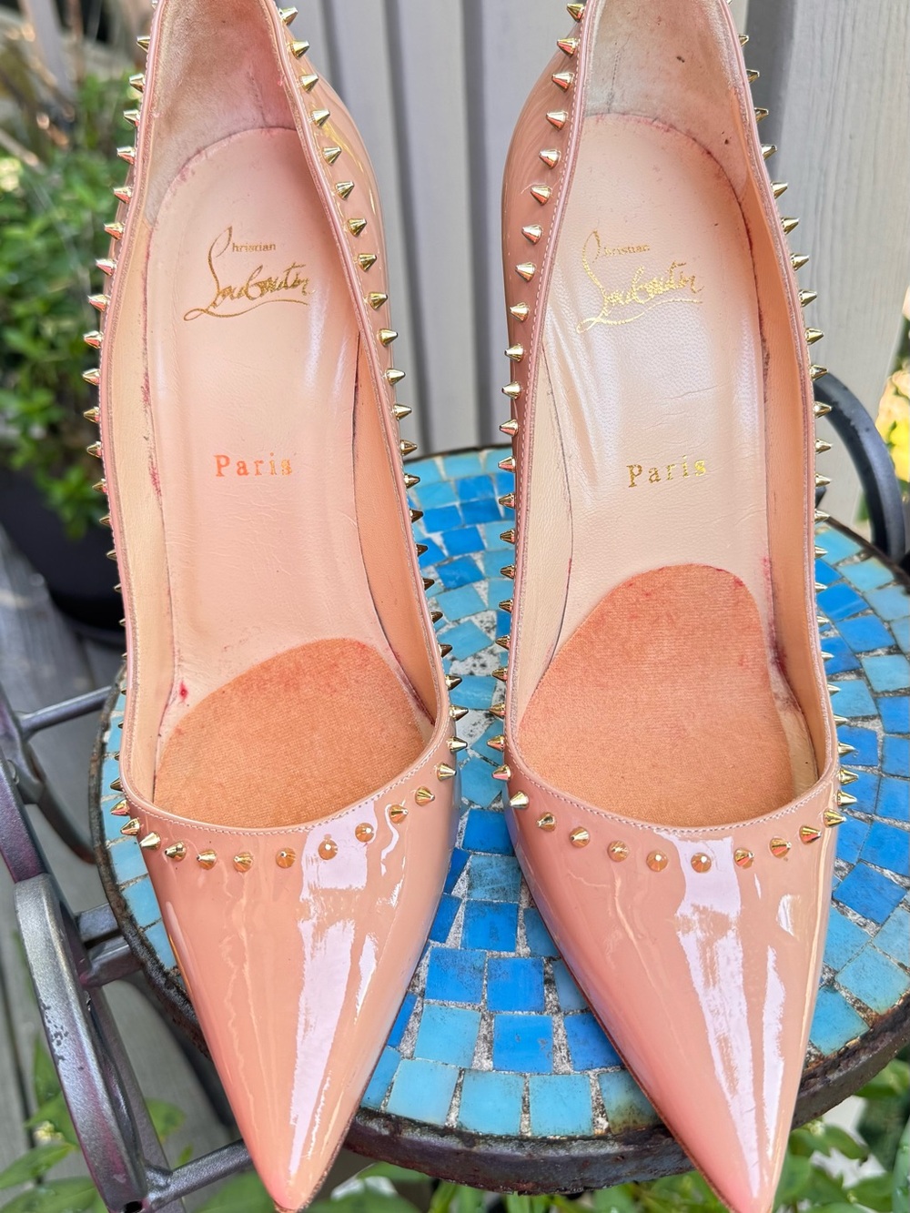 Louis Vuitton Nude Patent Leather Pointed-Toe Pumps with Gold Studs